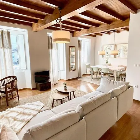 The Cliffs - Barqueiro Blue Porto do Barqueiro