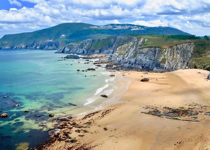 The Cliffs - Barqueiro Blue Porto do Barqueiro
