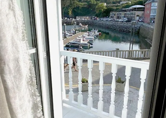 The Cliffs - Barqueiro Blue